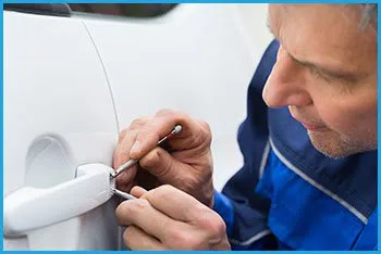 Lock Locksmith Services Denver, CO 303-566-9174 - 20-car-locksmith